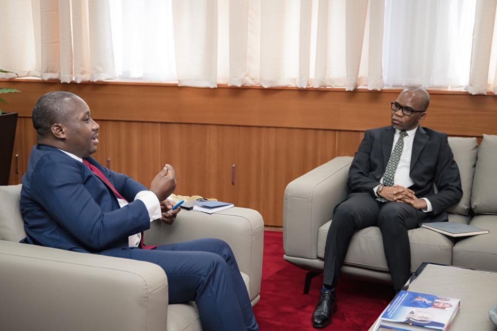 Engagement du Ministre de l’Aménagement du Territoire dans la protection des parcs nationaux de la RDC contre l’exploitation illégale des minerais