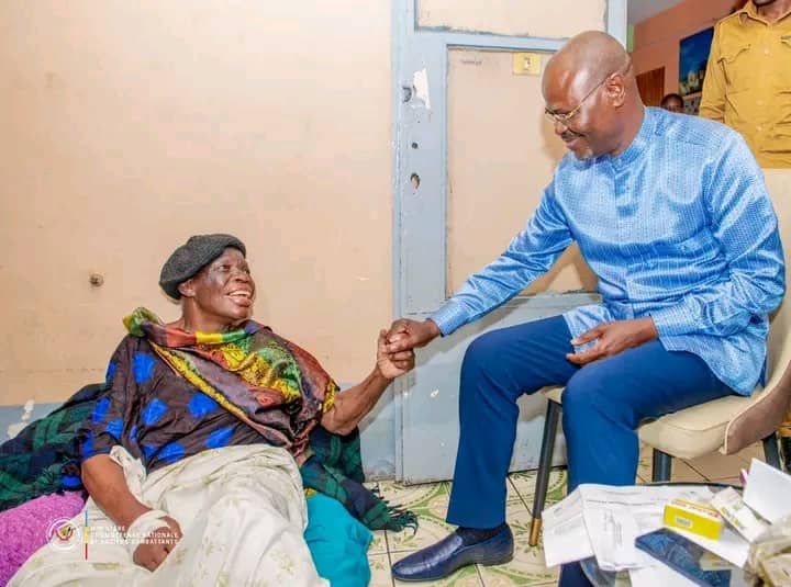 RDC : Marie Biuma, première femme parachutiste de l’armée congolaise, sort de l’oubli à 82 ans