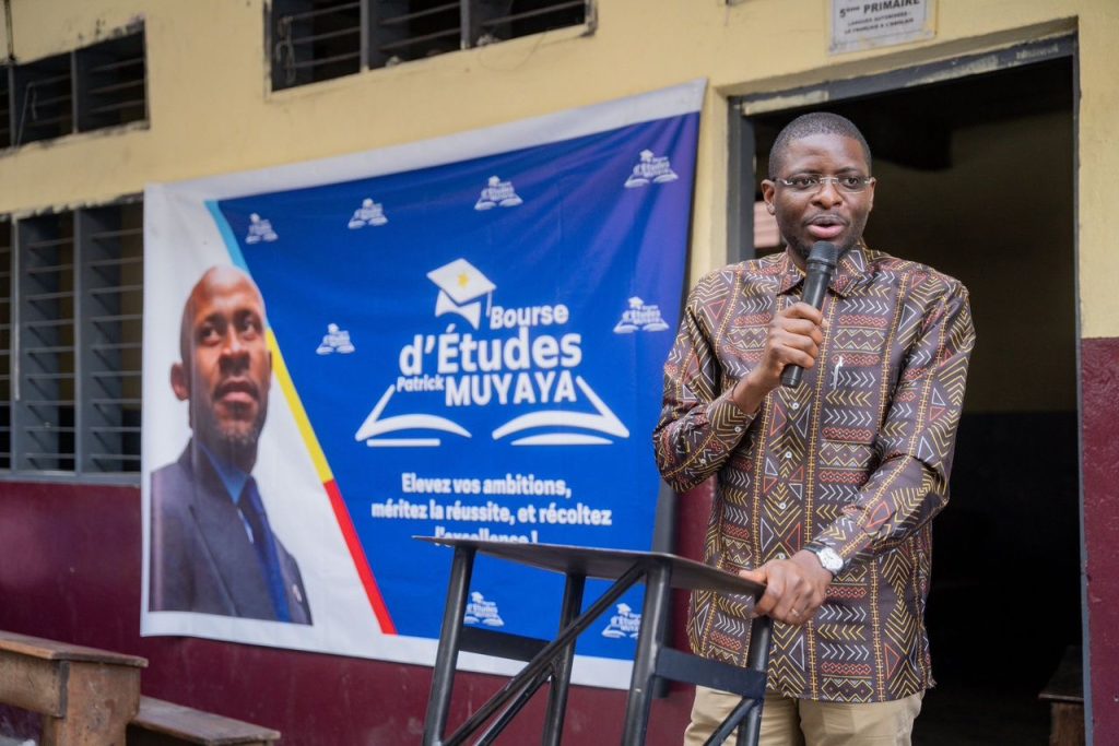 Kinshasa : Bourse Muyaya pour 14 écoles de la Funa