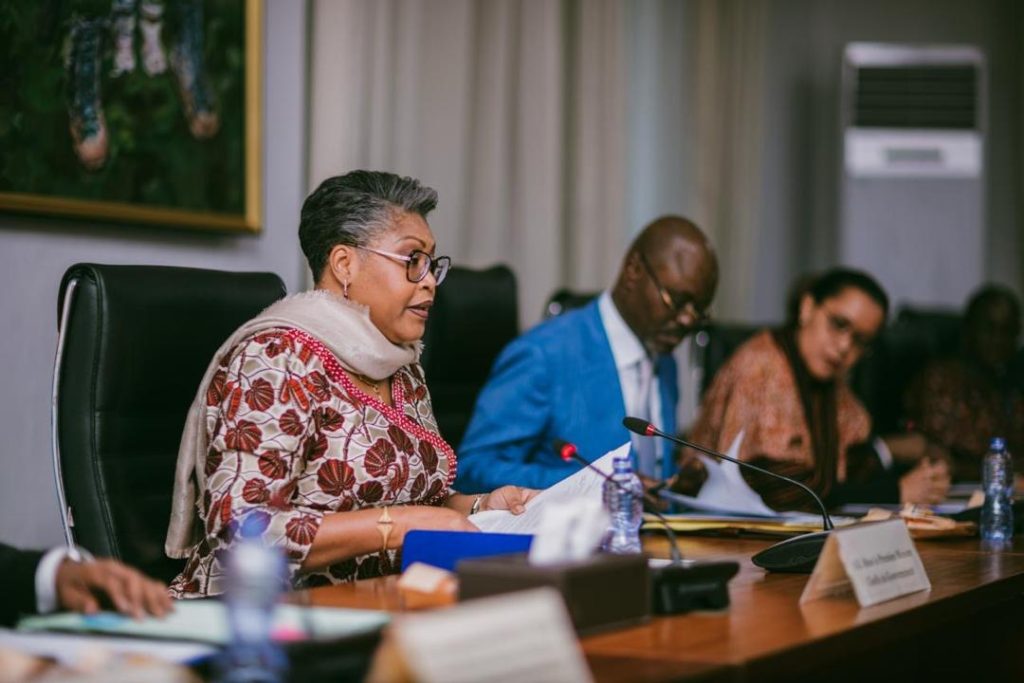 RDC : Un rapport mi-parcours de l’IGF sur l’audit de la paie des agents sur la table de Judith Suminwa